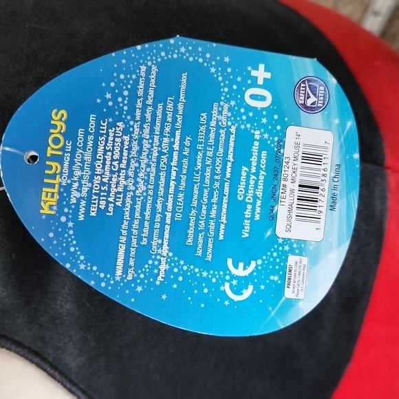 NWT Disney Squishmallows Mickey Mouse - Picture 3 of 4